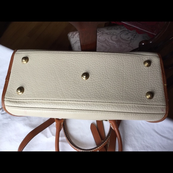 Dooney & Bourke AWL Handbag Shoulder Crossbody Bag Vanilla/British Tan - Picture 11 of 16